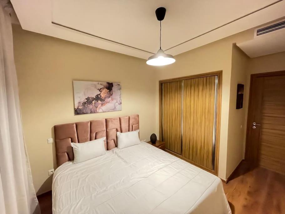 Chic & Cosy Flat Near Airport Lockbox Fast Wifi Apartment Nouaceur Exterior photo